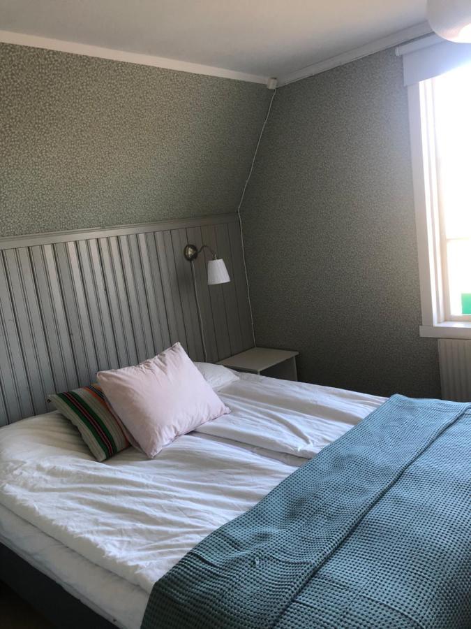 Rosenfors Herrgard Bed & Breakfast *